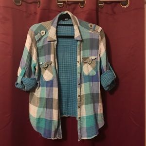 Button down collared shirt XL